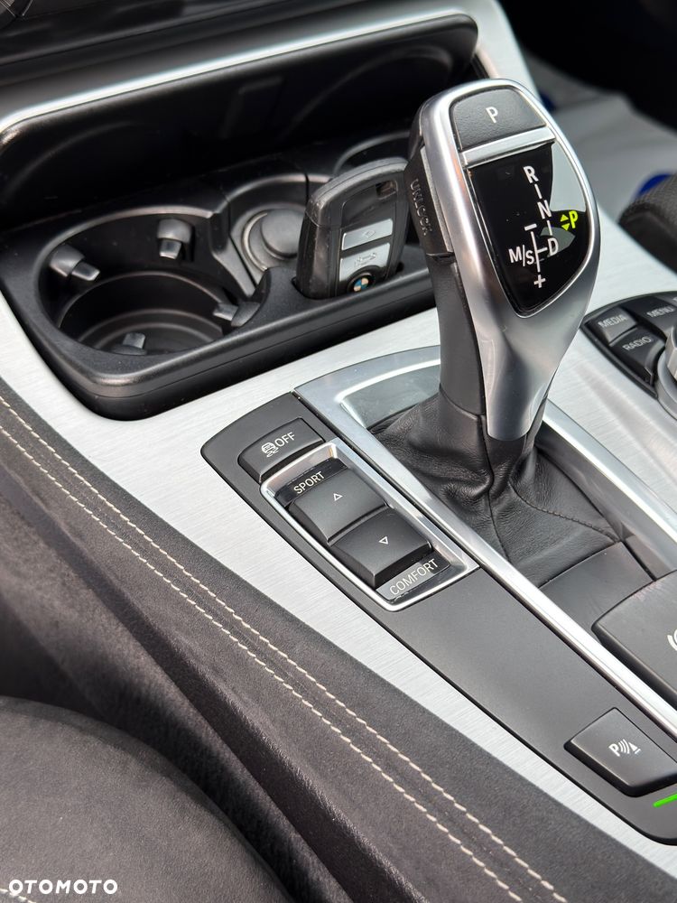 BMW Seria 5 520d BluePerformance - 22