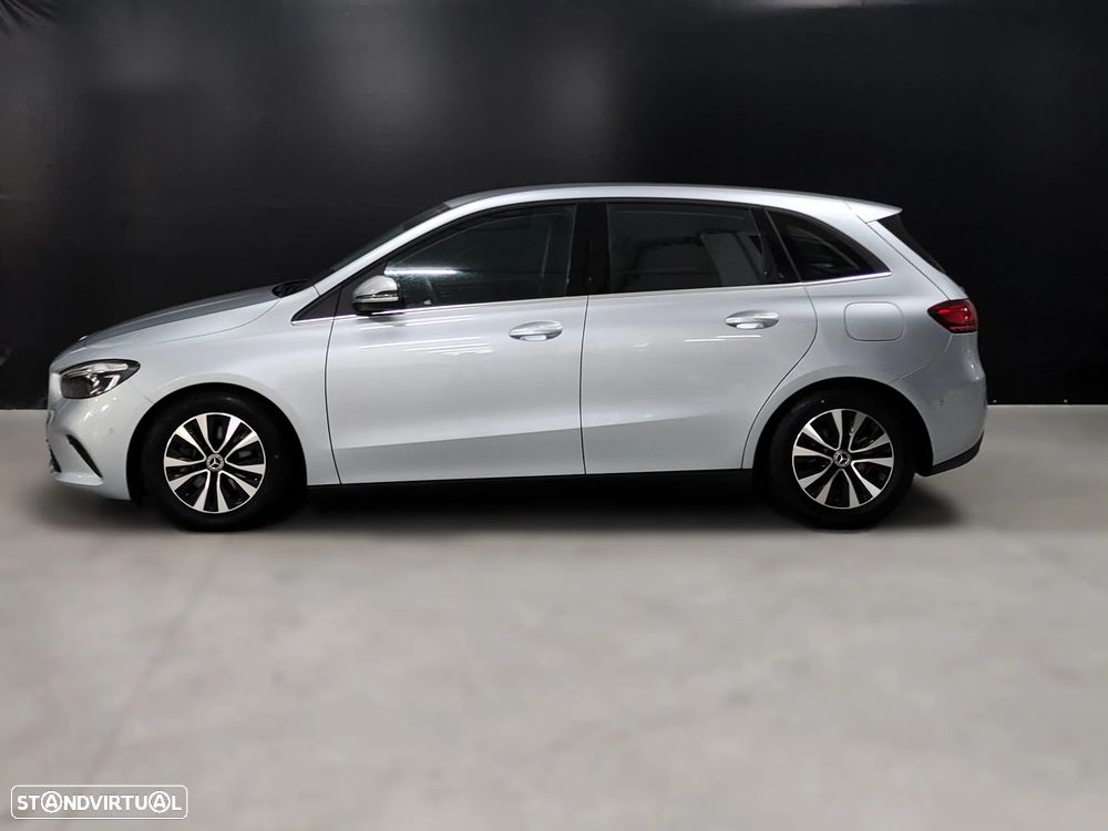 Mercedes-Benz B 180 d - 2