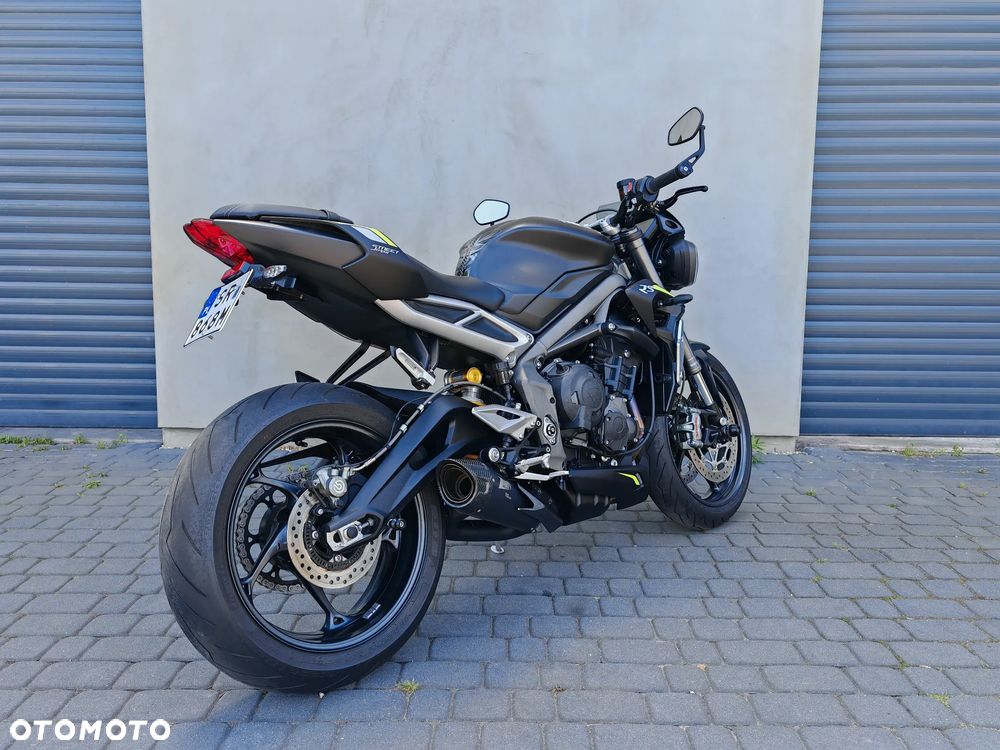 Triumph Street Triple - 5