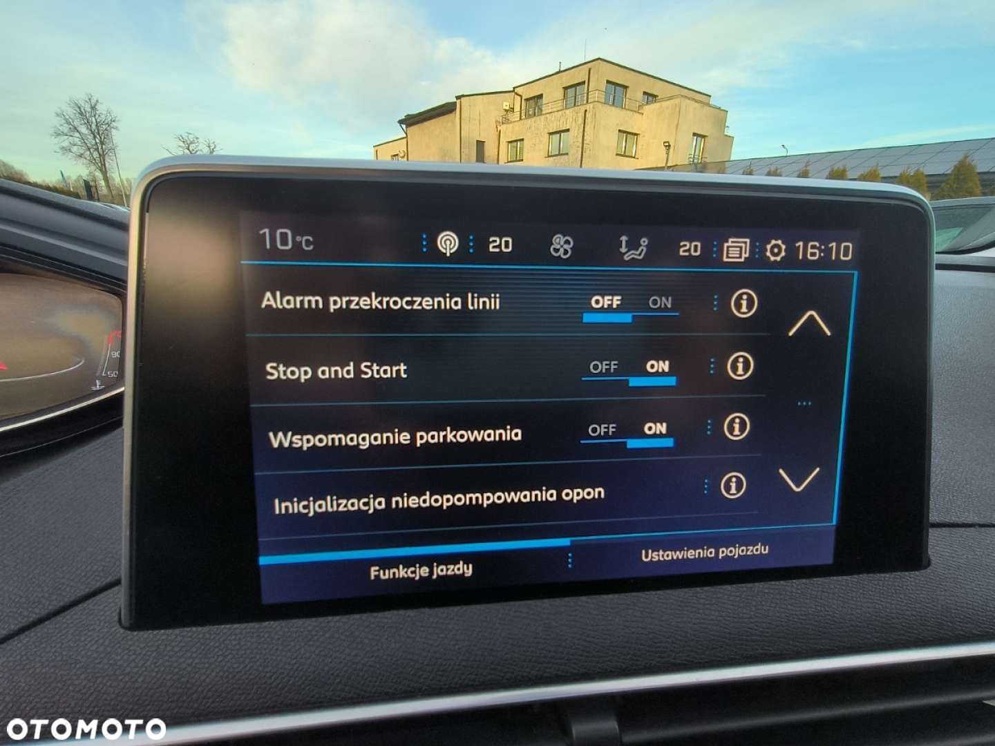 Peugeot 5008 - 12