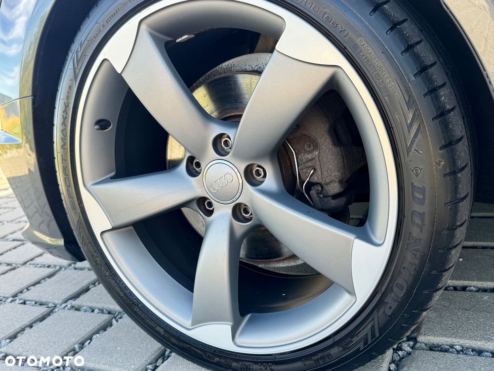 Audi A4 Avant 2.0 TDI DPF clean diesel S line Sportpaket - 35