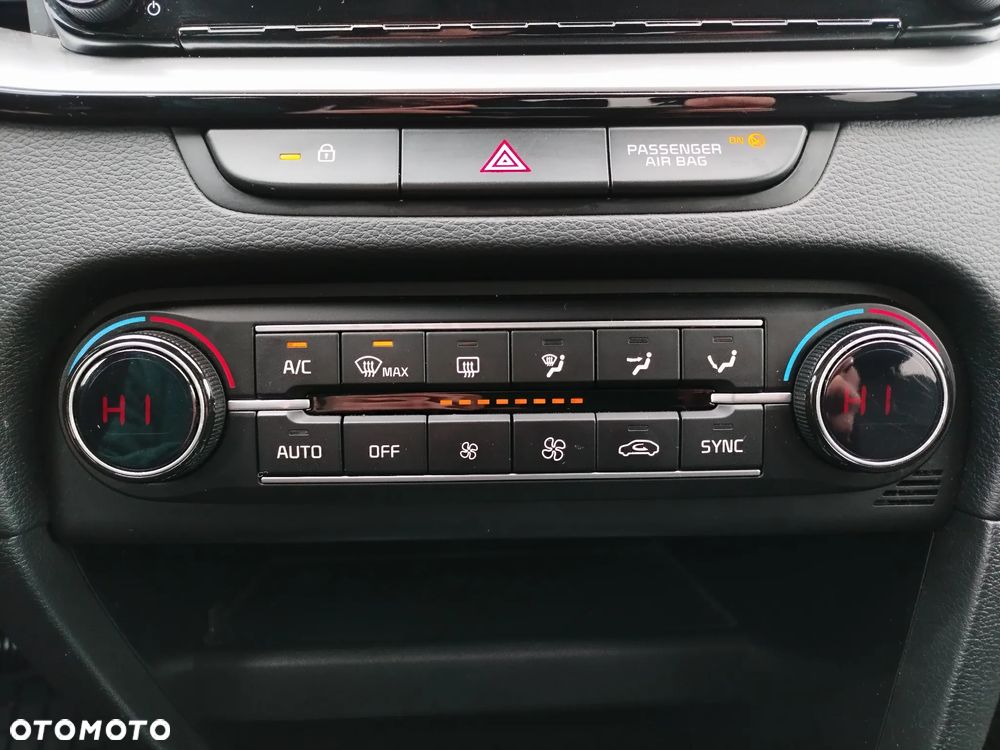 Kia XCeed 1.5 T-GDI L DCT - 12