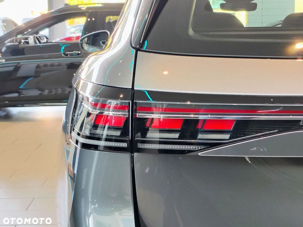 Volkswagen Passat - 10