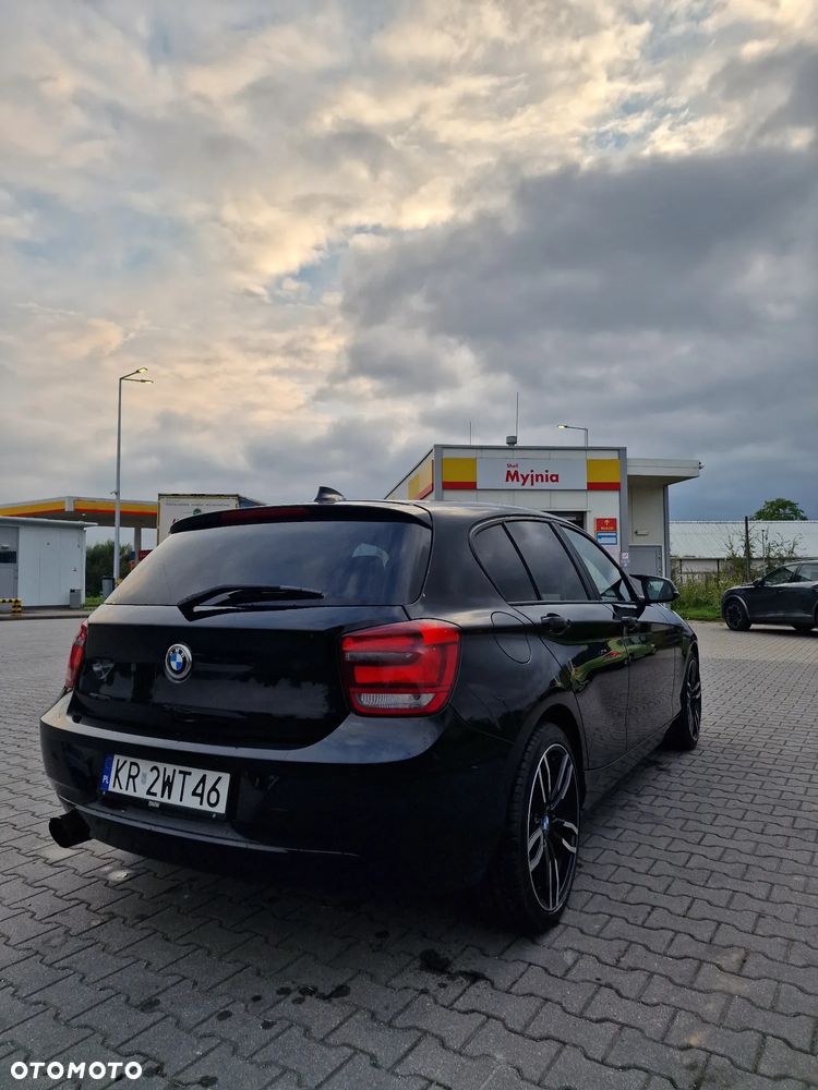 BMW Seria 1 118i - 5