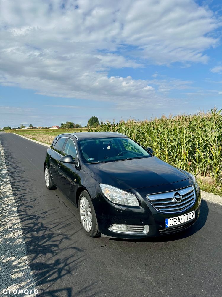 Opel Insignia - 1