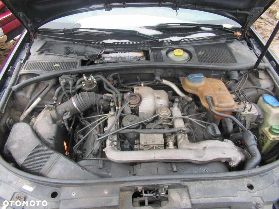 SILNIK AUDI A6 C5 AFB