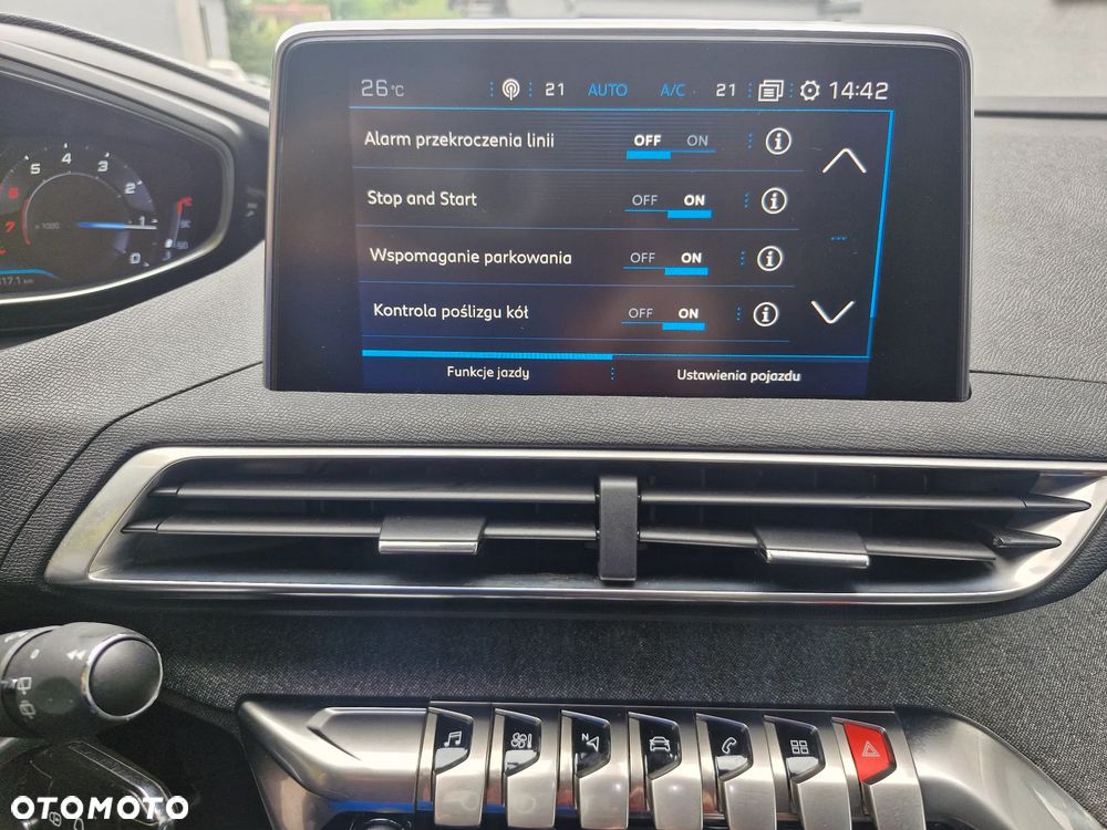 Peugeot 3008 PureTech 130 Stop & Start GPF Allure - 23