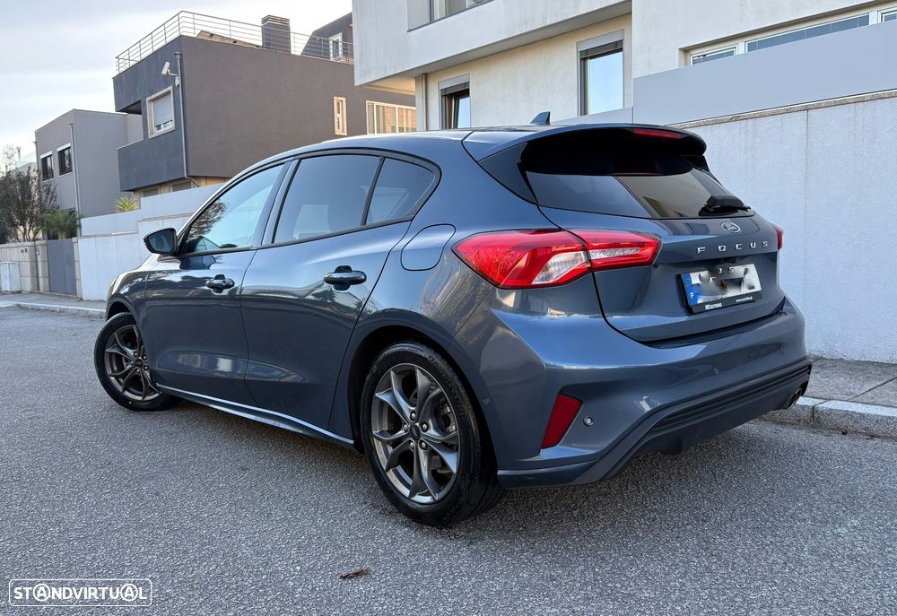 Ford Focus 2020 photo 2