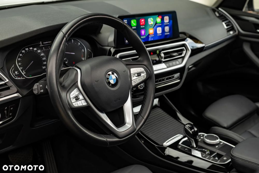 BMW X3 sDrive18d sport - 19