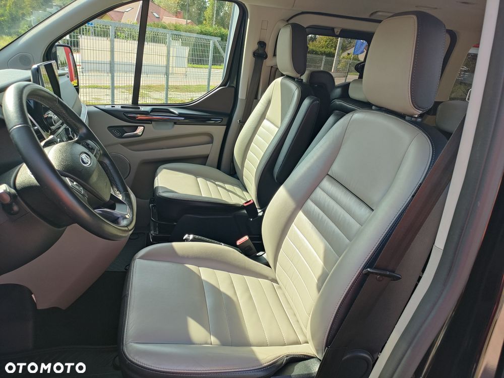Ford Tourneo Custom 2.0 TDCi L2 Titanium SelectShift - 16