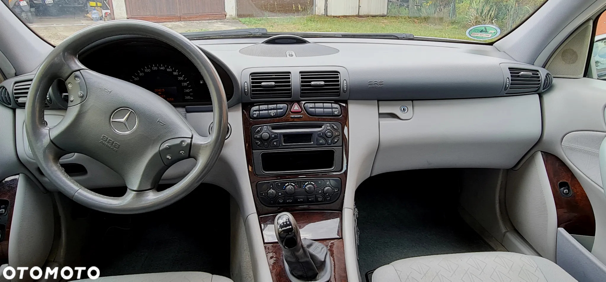 Mercedes-Benz Klasa C 180 T Kompressor Elegance - 7