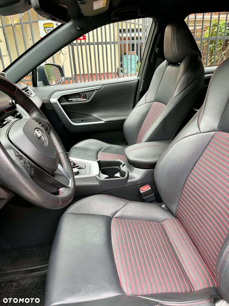 Toyota RAV4 - 20