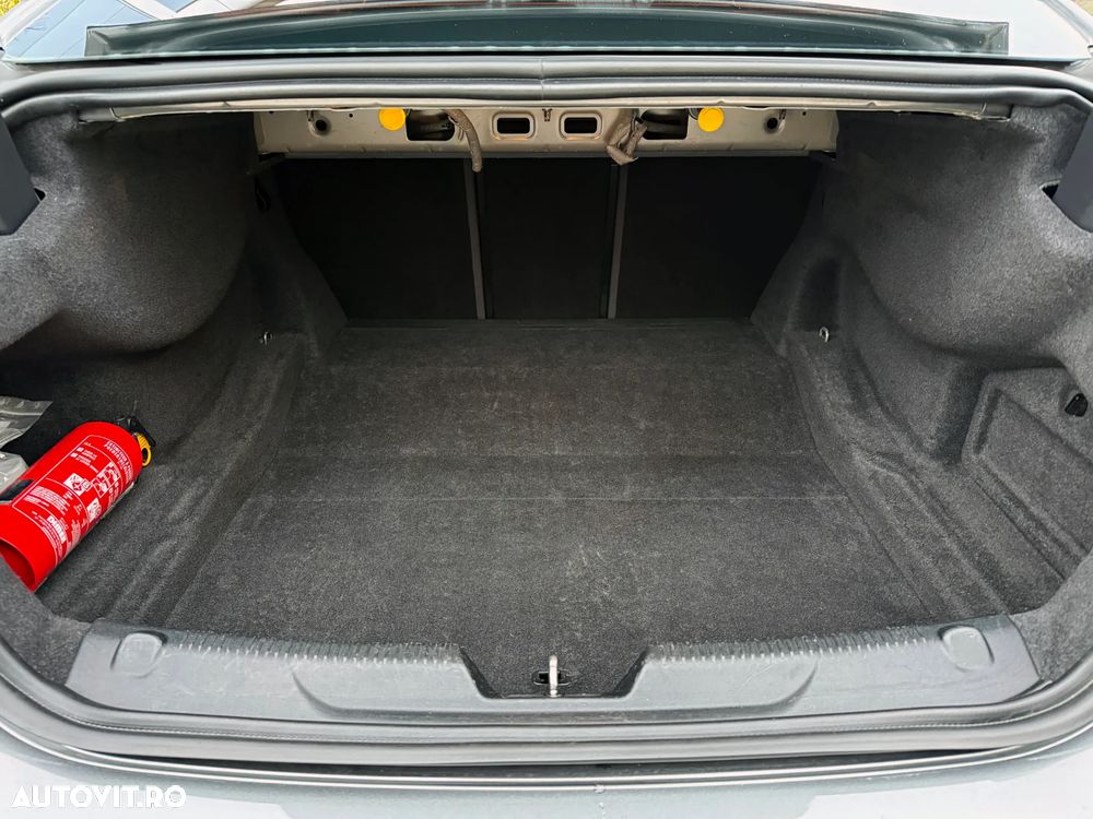 Jaguar XE E-Performance Aut. Prestige - 13