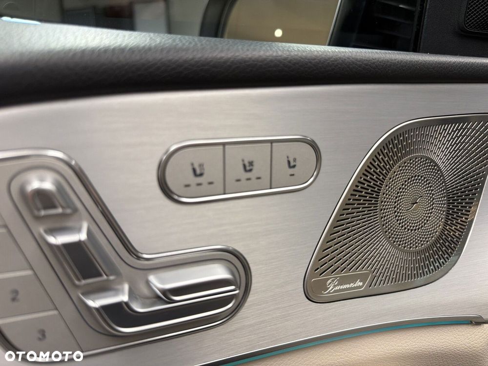 Mercedes-Benz GLE - 22