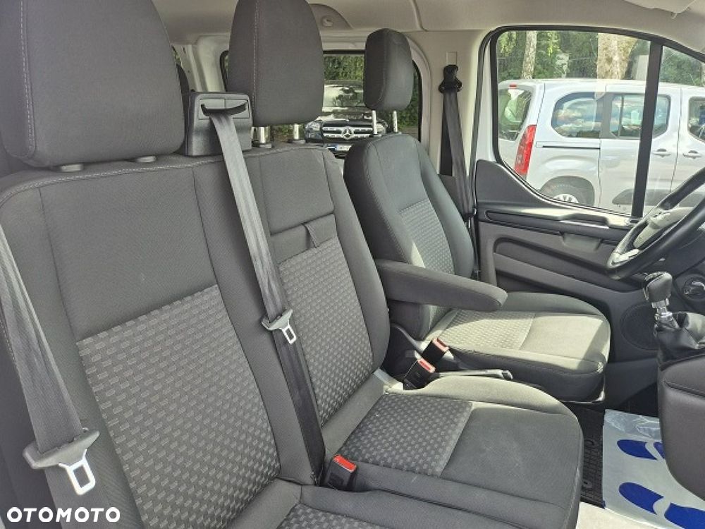 Ford Transit Custom - 17