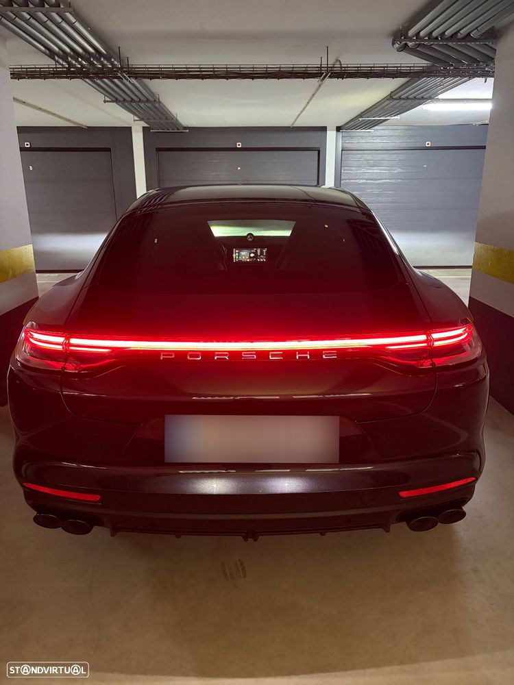 Porsche Panamera - 27