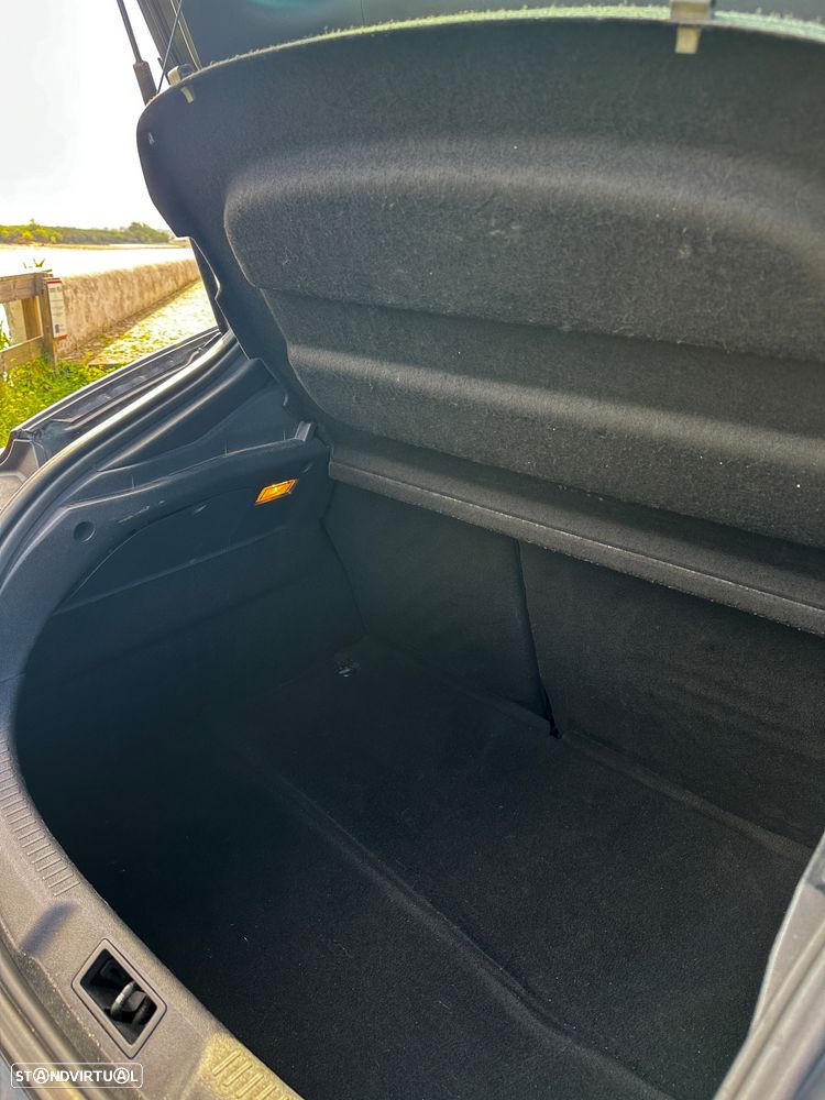 Renault Mégane Coupe - 16