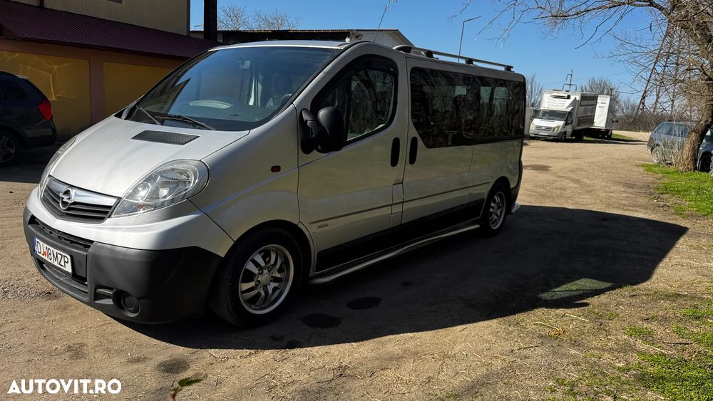 Opel Vivaro - 2