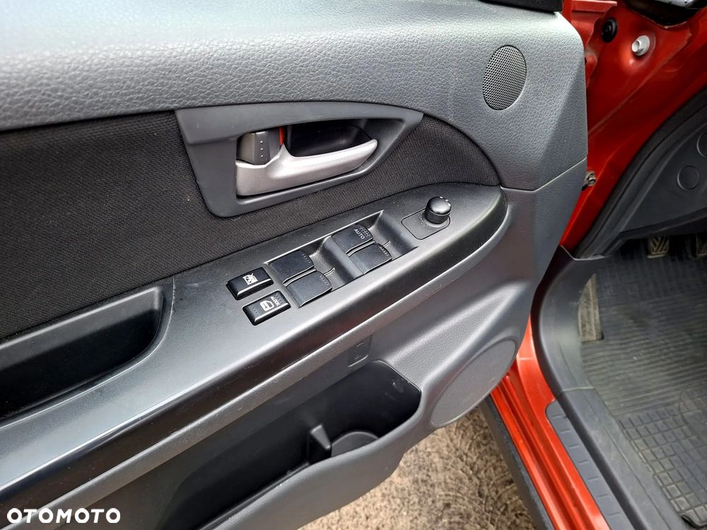 Suzuki SX4 1.6 GS / Premium - 25