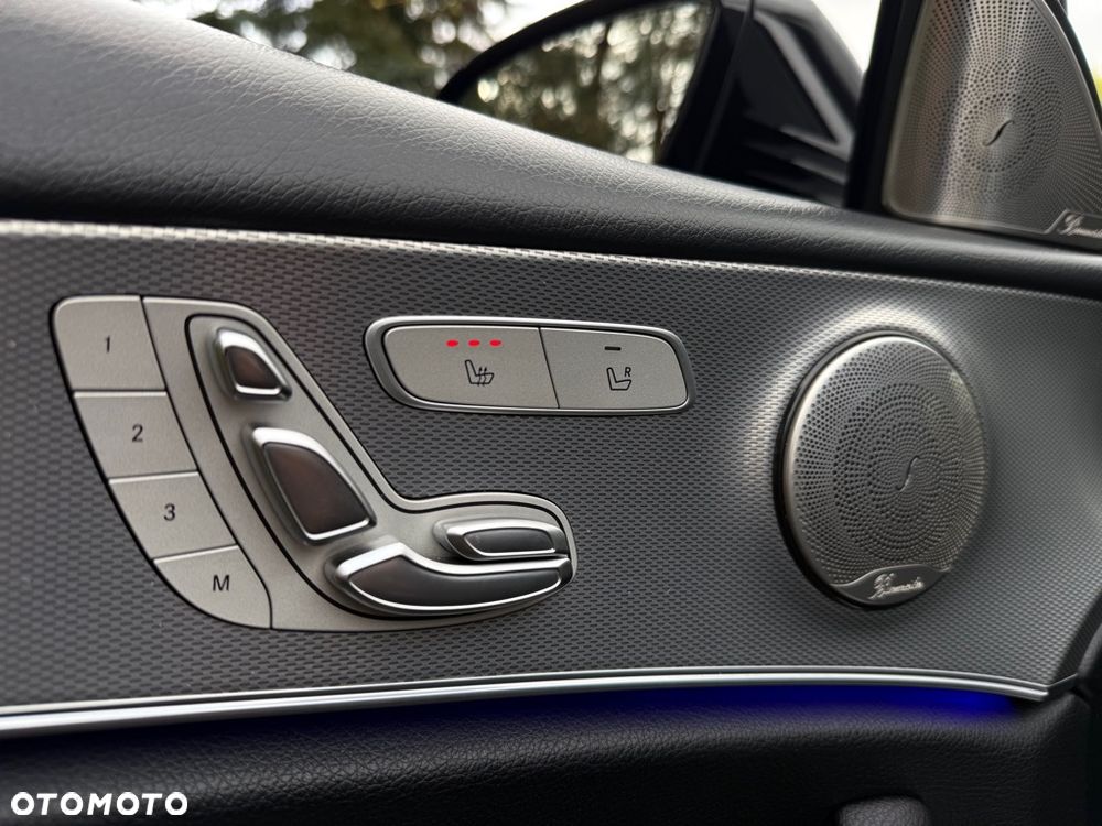 Mercedes-Benz Klasa E 220 d 4-Matic Avantgarde - 29