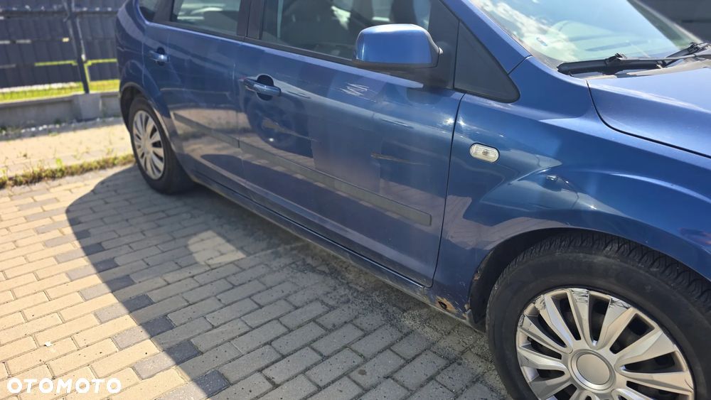 Ford Focus 1.6 Ambiente - 5