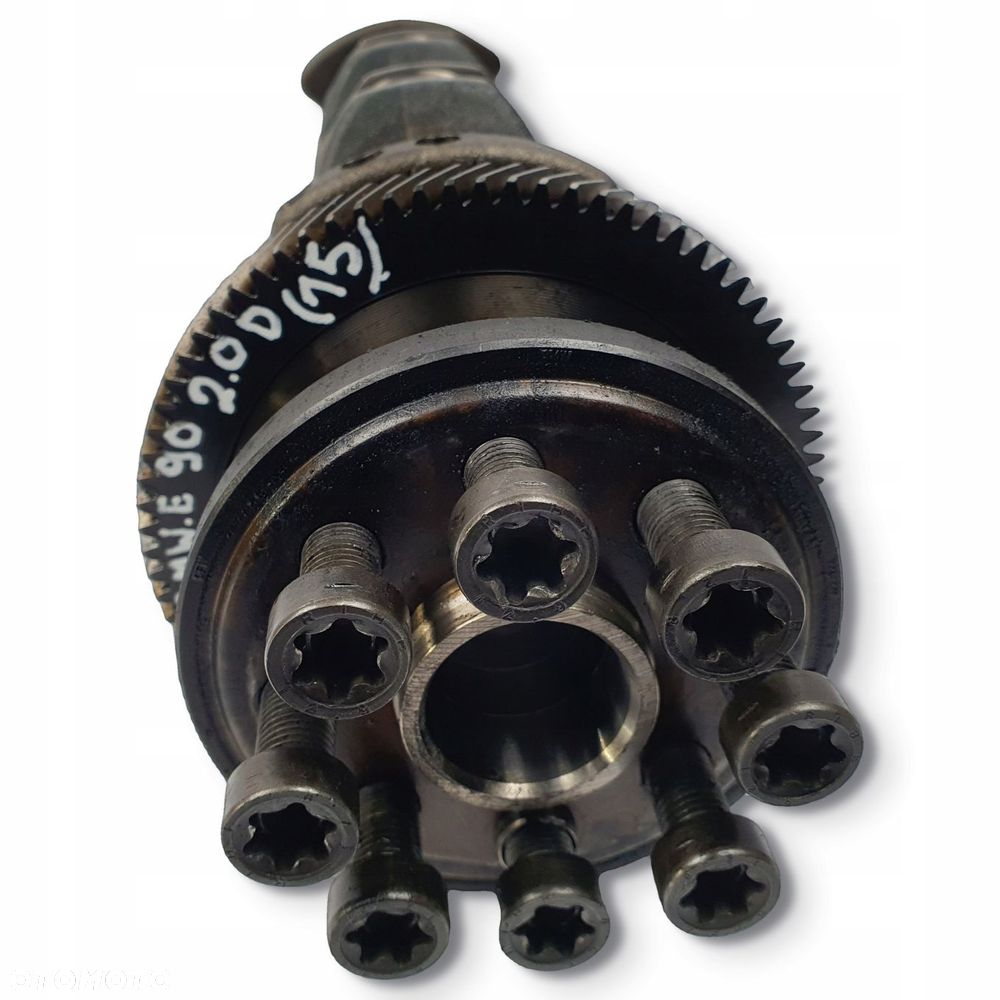 WAŁ KORBOWY BMW E87 E90 E91 2.0 D 7798473 - 3