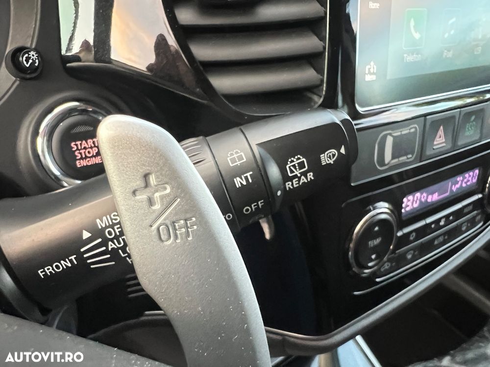 Mitsubishi Outlander 2.2 DI-D 4WD Automatik Plus - 19