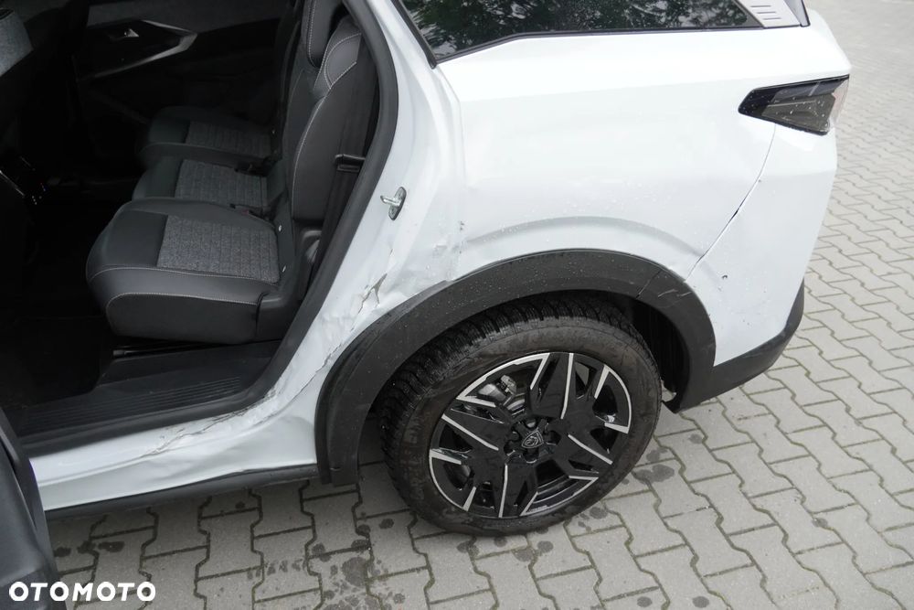 Peugeot 5008 Hybrid 136 e-DSC Active Pack - 6