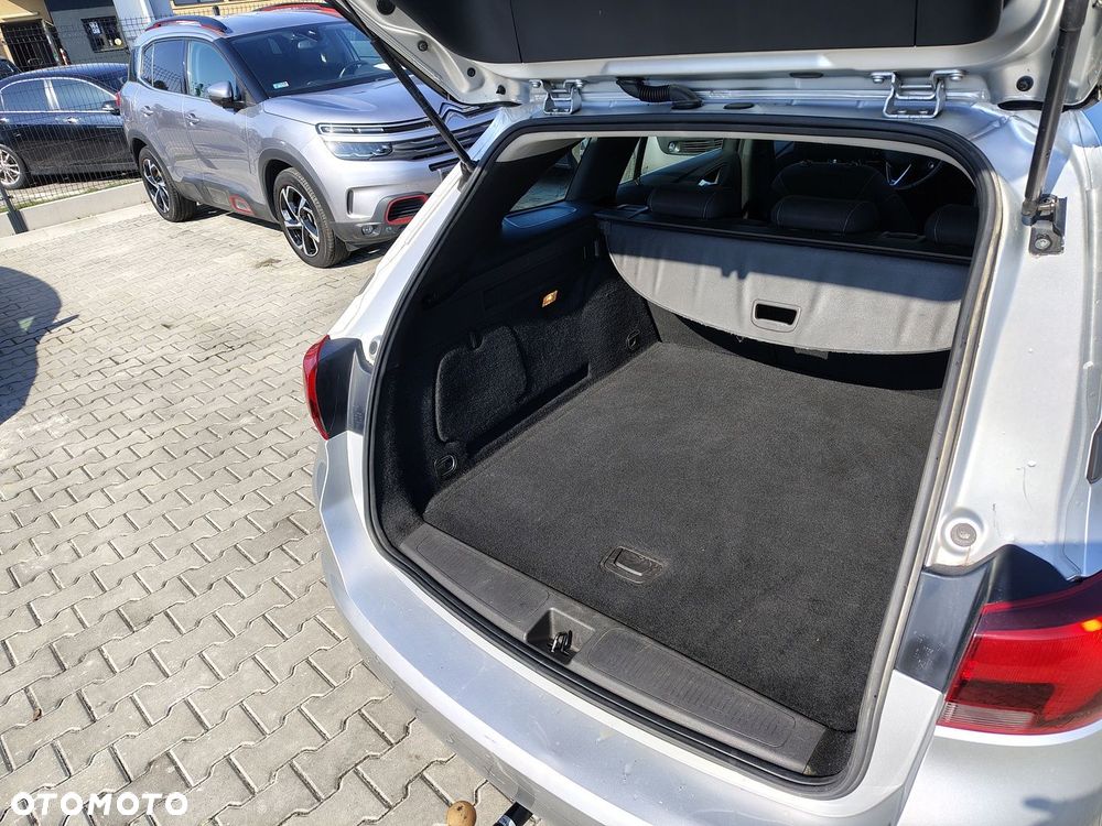 Opel Astra 1.5 CDTI S&S - 8