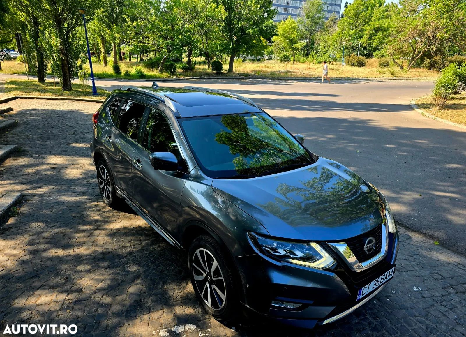 Nissan X-Trail 1.7 dCi Xtronic N-Connecta - 1