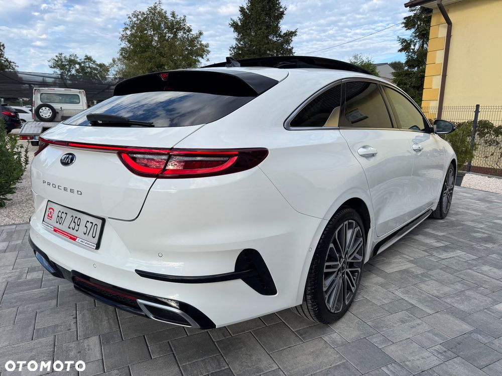 Kia ProCeed - 4