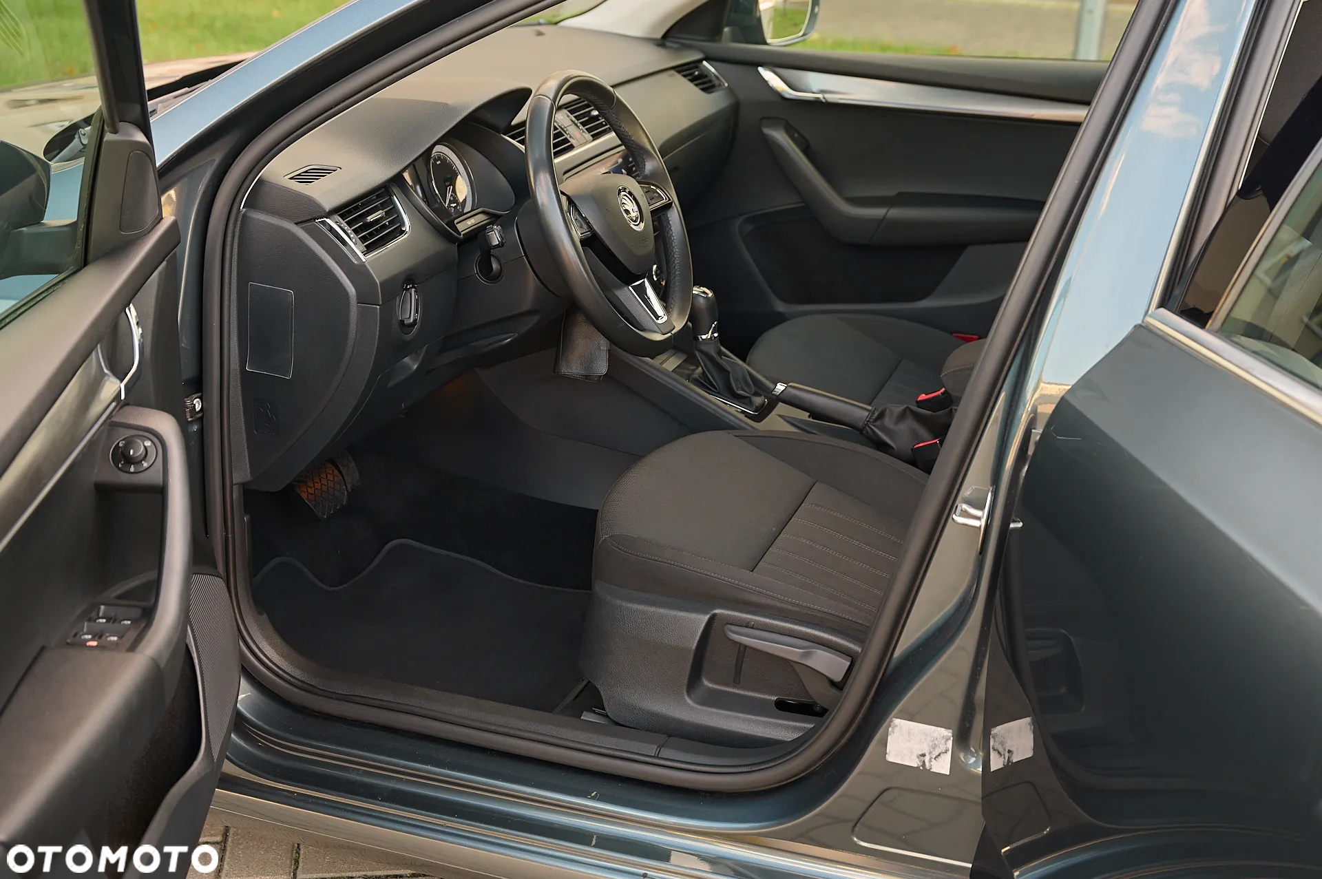 Skoda Octavia Combi 1.6 TDI DSG Ambition - 18