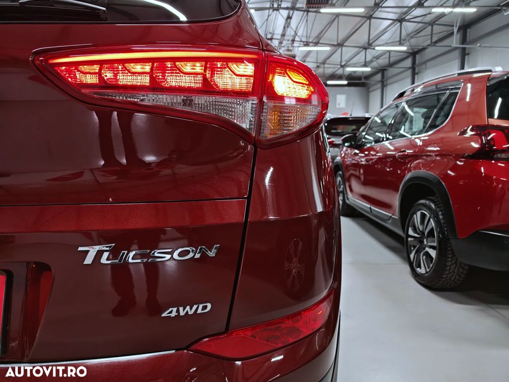 Hyundai Tucson 1.6 GDI 4WD DCT Premium - 32