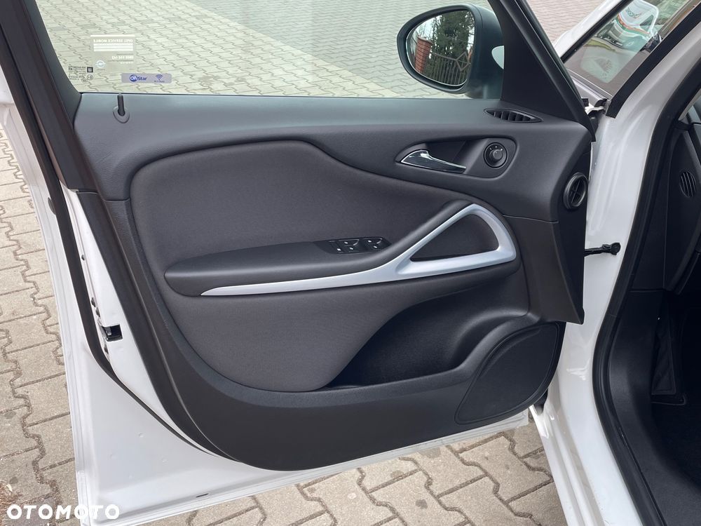 Opel Zafira - 17
