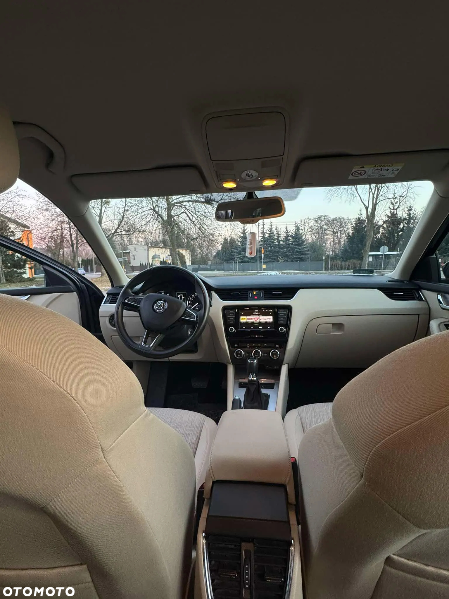 Skoda Octavia 1.4 TSI Ambition DSG - 13