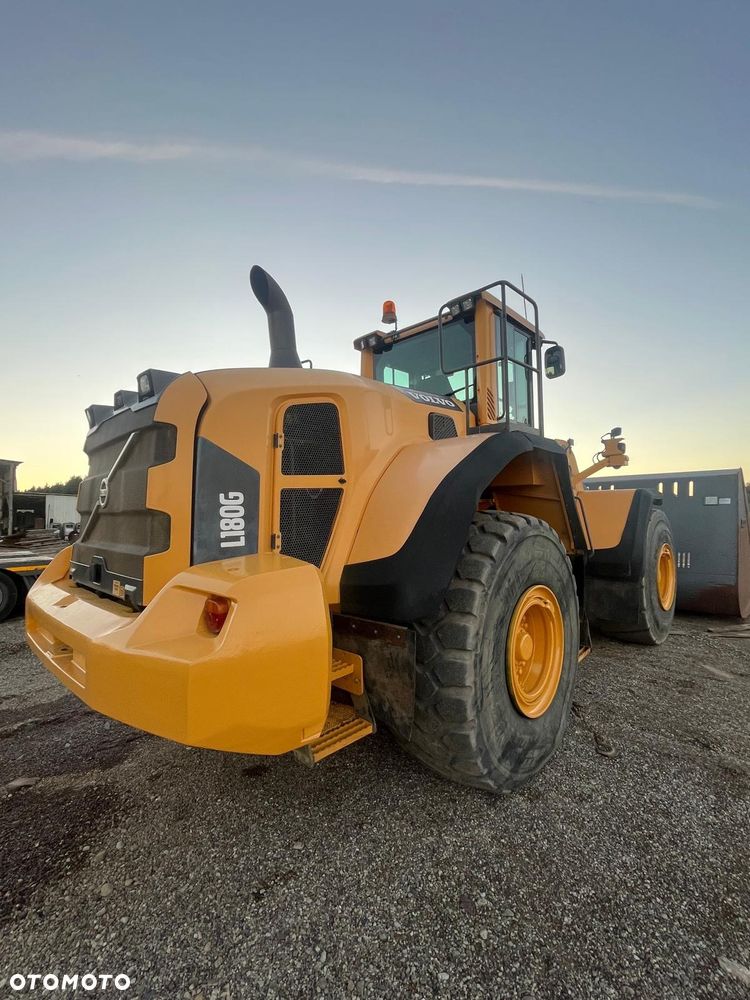 Volvo L180G - 1