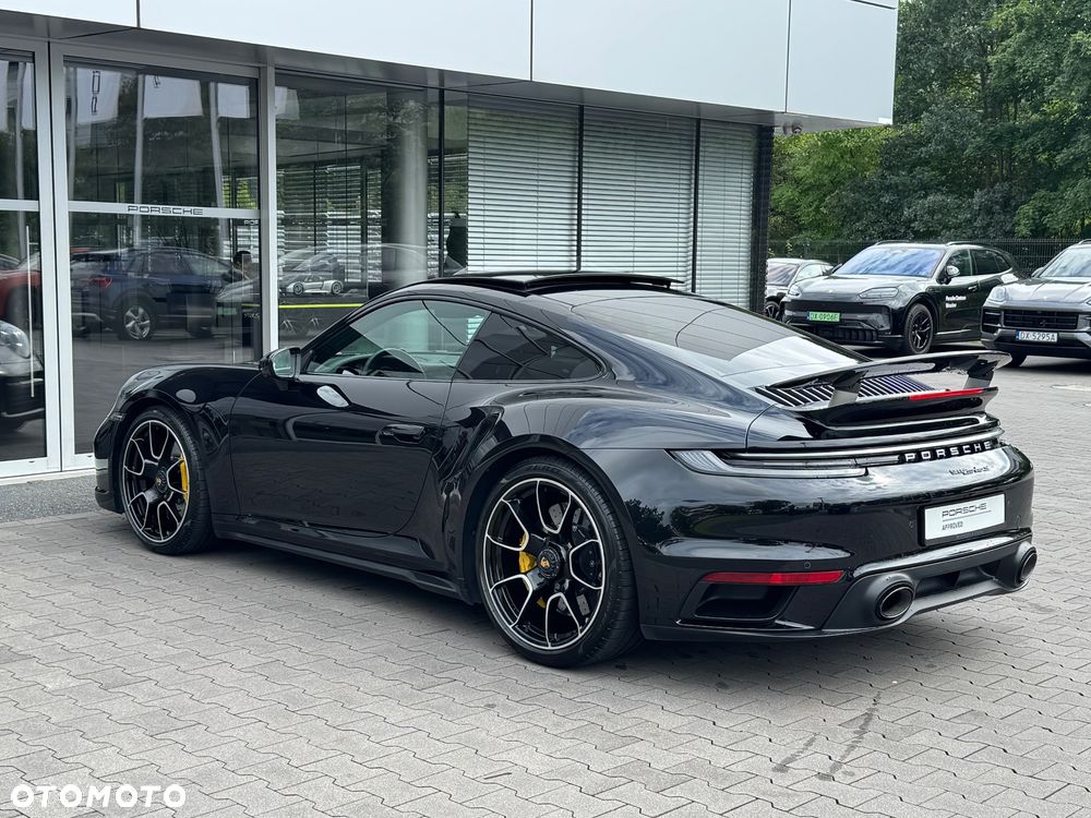 Porsche 911 Turbo S - 9