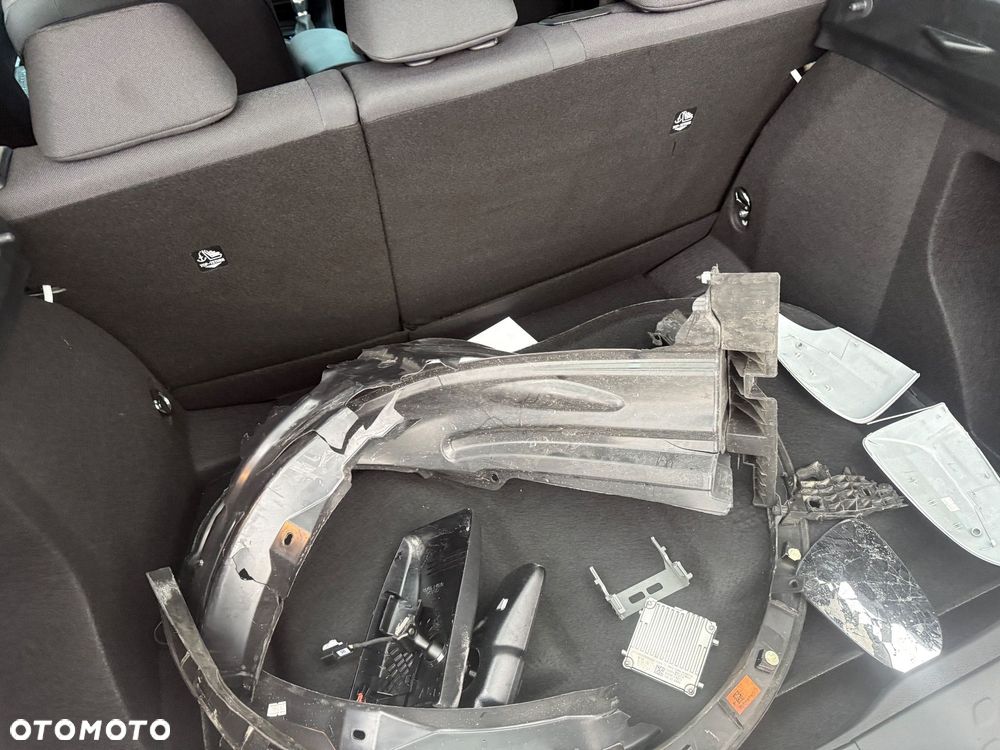 Toyota C-HR 1.8 Hybrid Comfort - 25