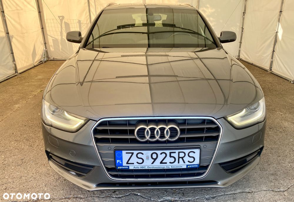 Audi A4 Avant - 32