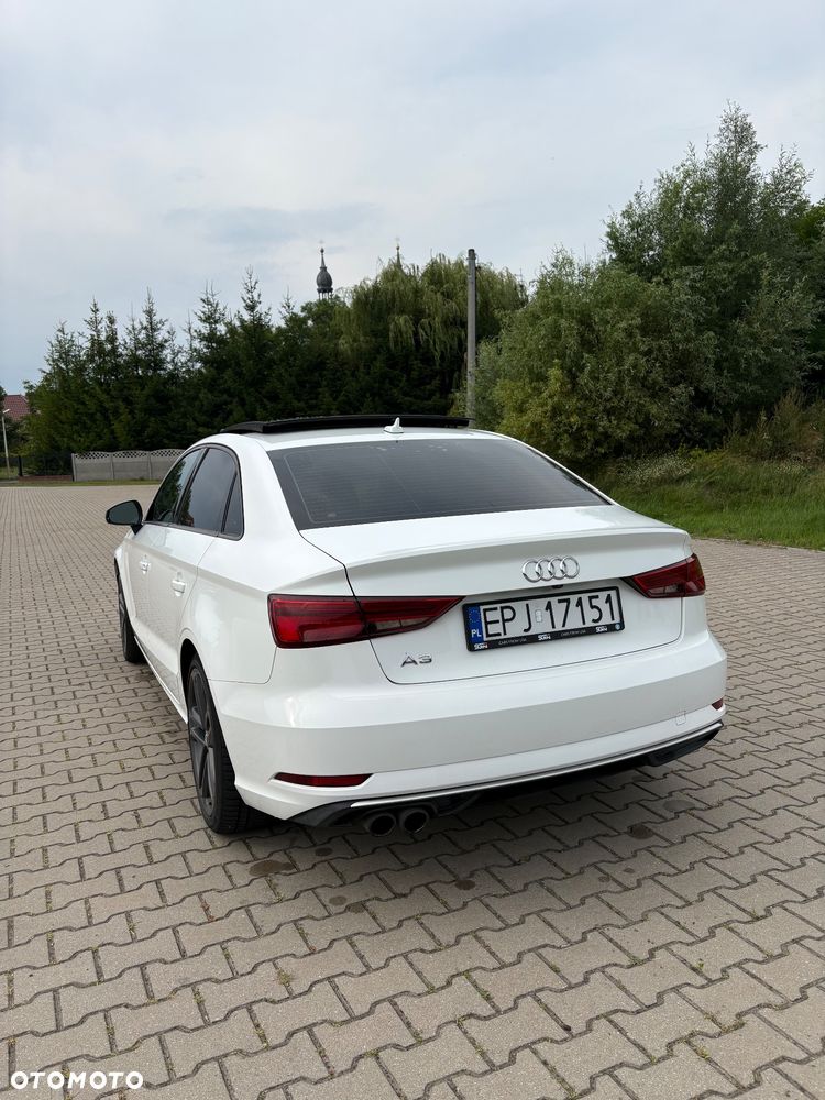 Audi A3 Limousine 2.0 TFSI quattro S tronic design - 4