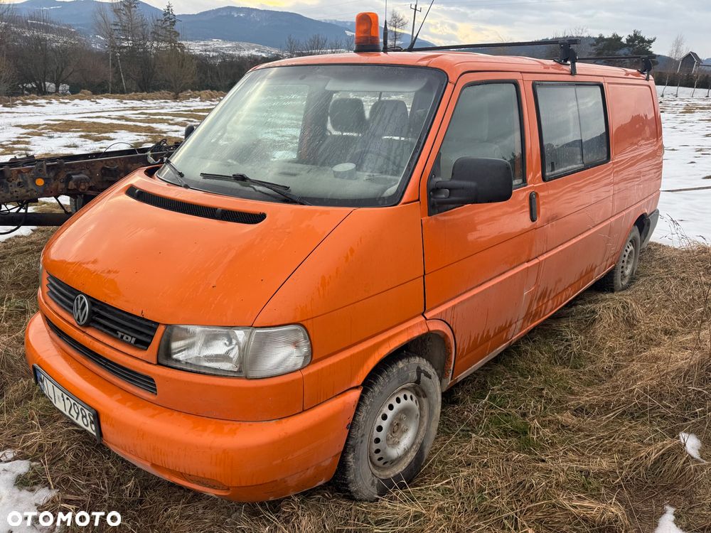 Volkswagen T4 Transporter 2.5TDi Long 88KM doka brygadówka 6 os. - 3