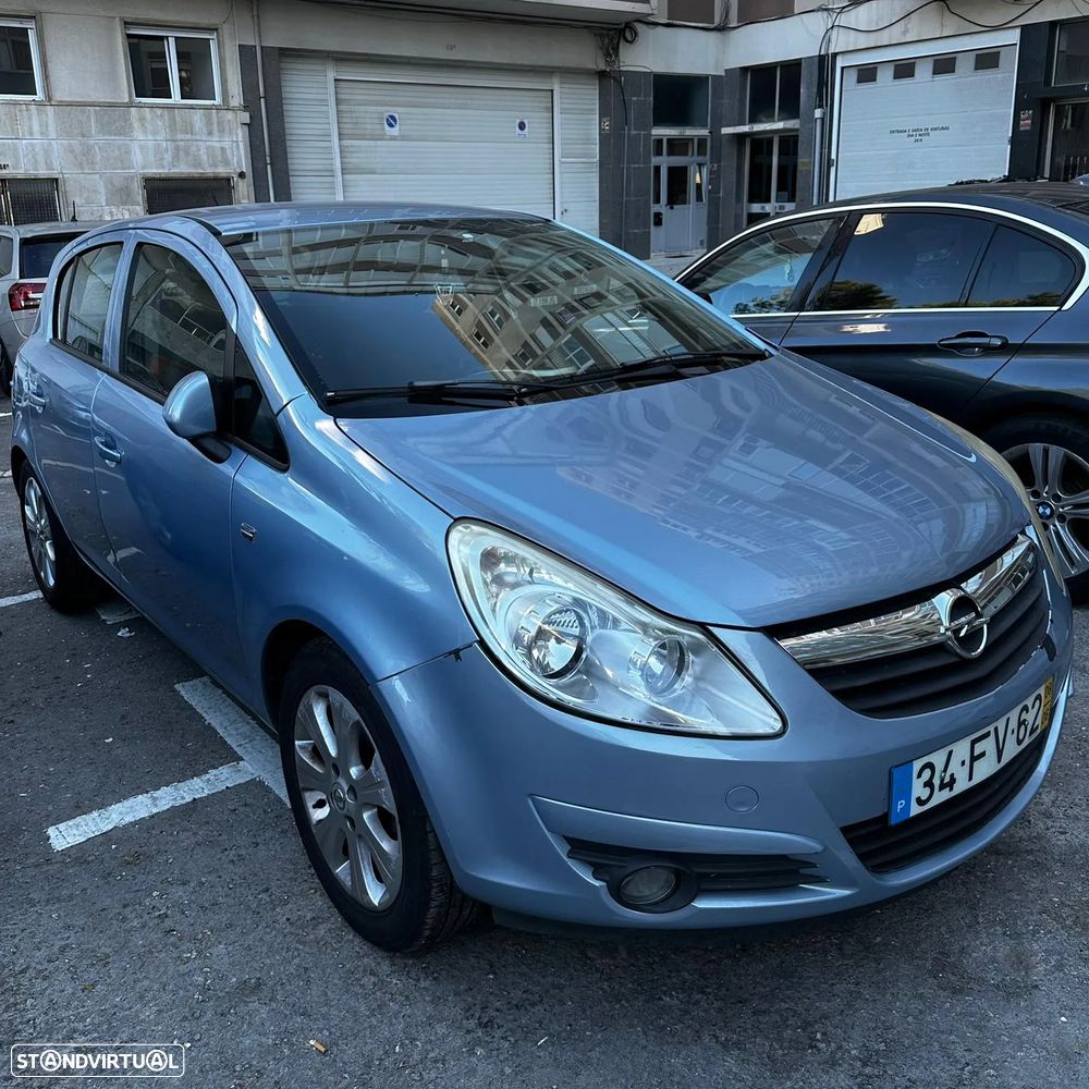 Opel Corsa 1.3 CDTi Enjoy EcoFLEX - 2