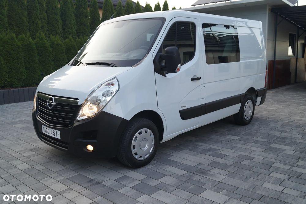 Opel Vivaro - 27