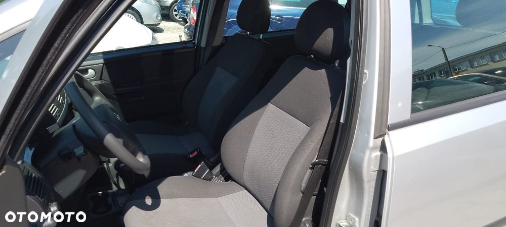 Opel Meriva ver-1-6-16v-cosmo-easytronic - 12