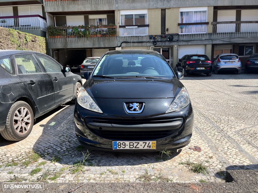 Peugeot 207 - 3