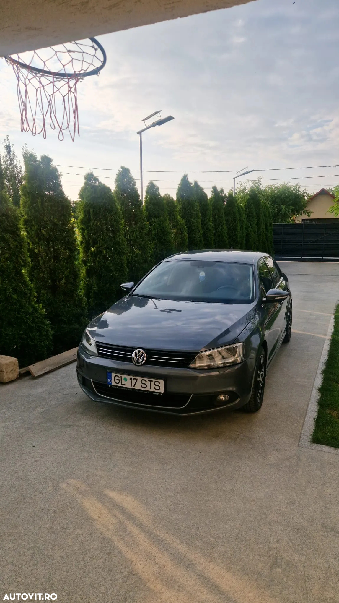 Volkswagen Jetta 1.6 TDI DPF Highline DSG - 2