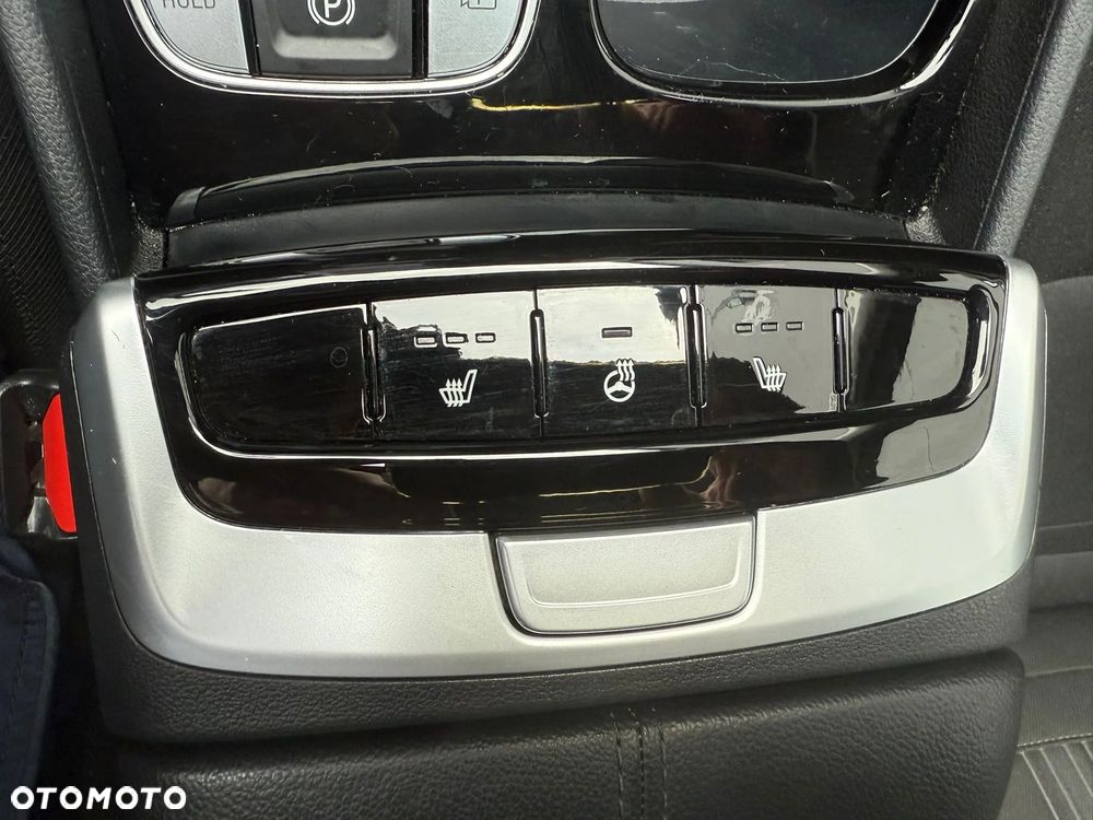Hyundai Tucson 1.6 T-GDi Premium 4WD DCT - 32