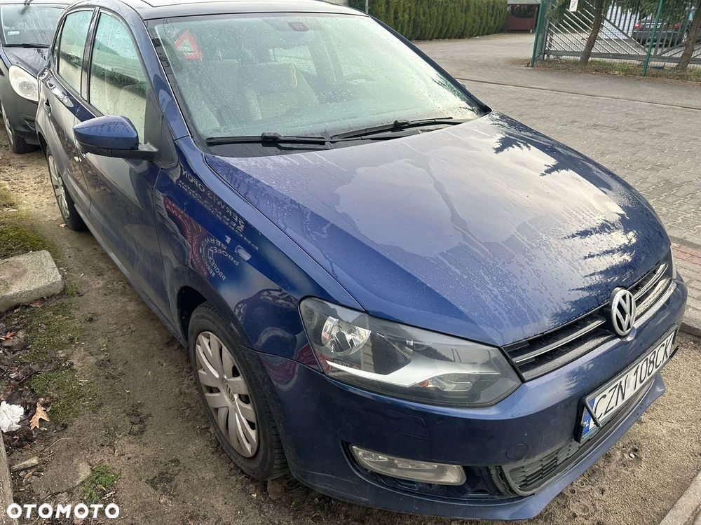 Volkswagen Polo - 2