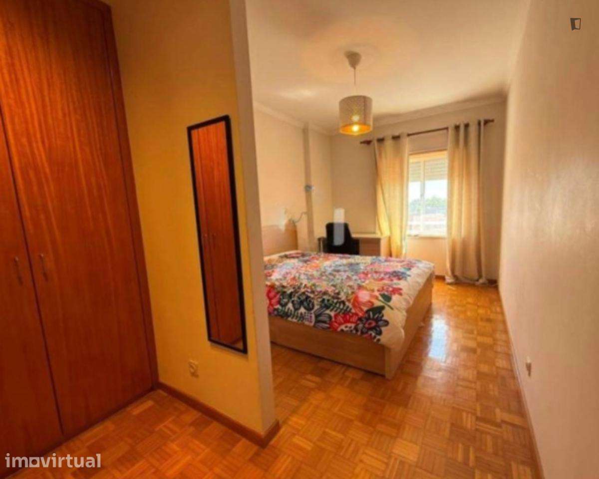 Apartamento com 3 quartos - localizado em Vila nova de gaia - Grande imagem: 2/9