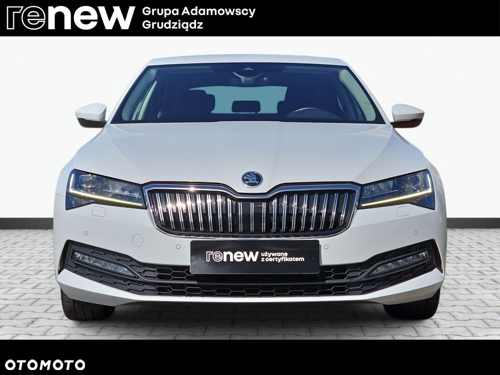 Skoda Superb 2.0 TDI SCR Ambition DSG - 9